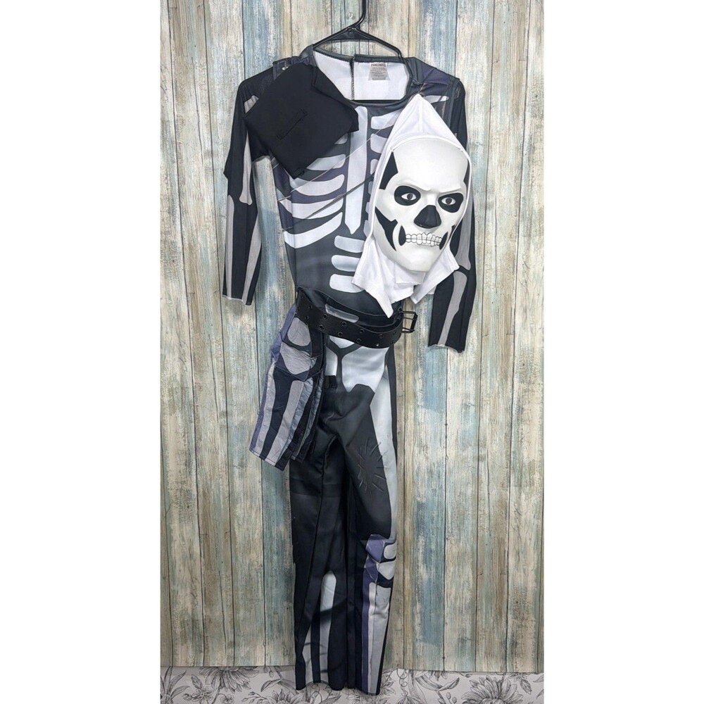 Fortnite Skull Trooper Halloween Costume Youth Size Large L 12-14 Epic Games